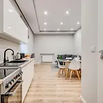Platinum 29 Apartment