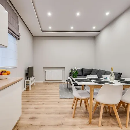 Platinum 29 Apartment